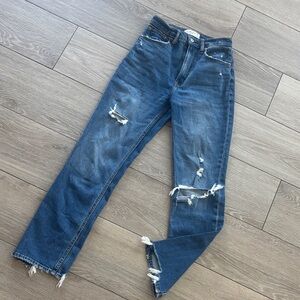 A&F Ankle straight Jeans